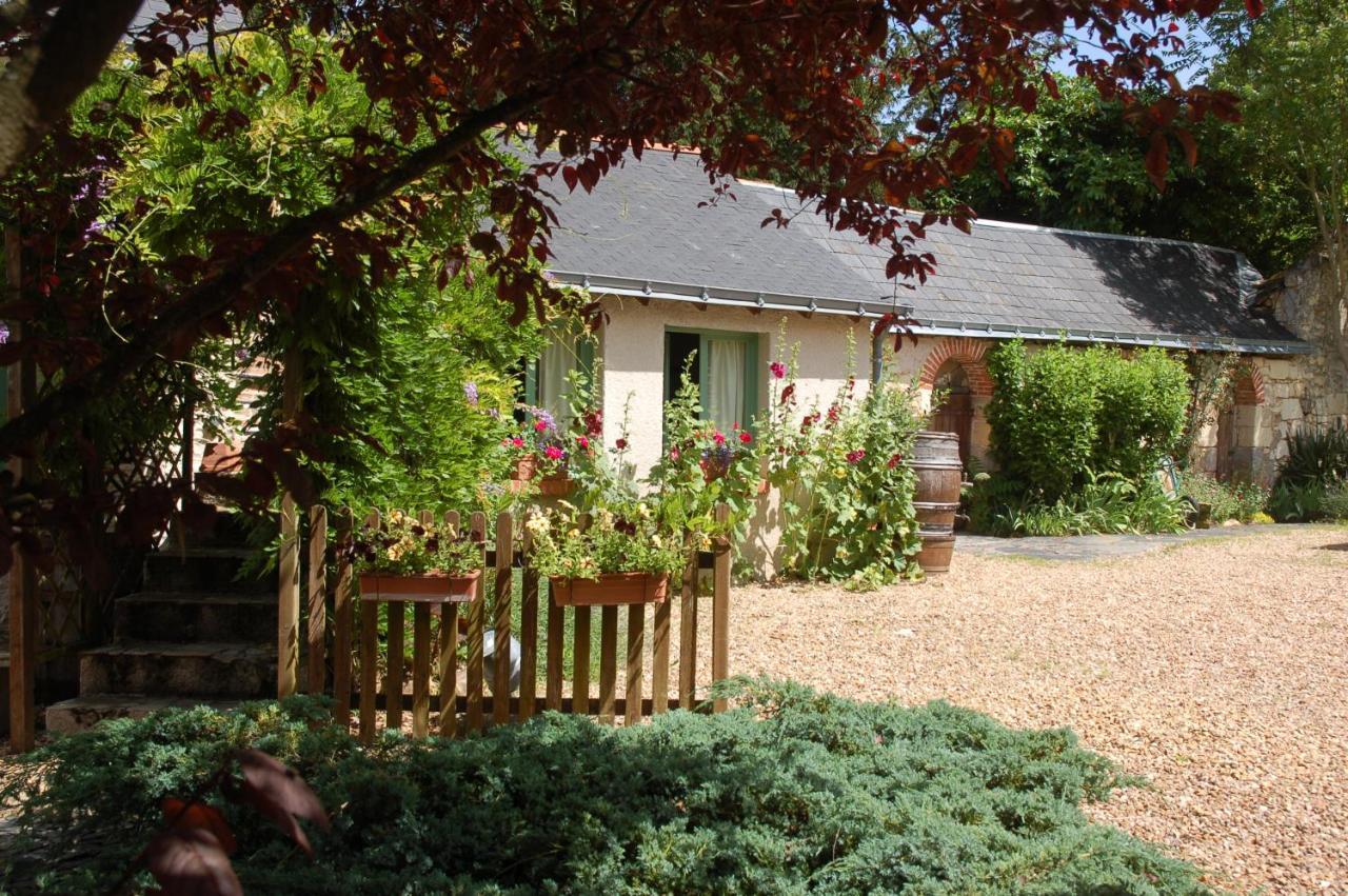Bed and Breakfast Le Logis Du Pressoir Chambre D'Hotes Bed & Breakfast In Beautiful 18Th Century Estate In The Heart Of The Loire Valley With Heated Pool And Extensive Grounds Les Bois-d'Anjou Экстерьер фото