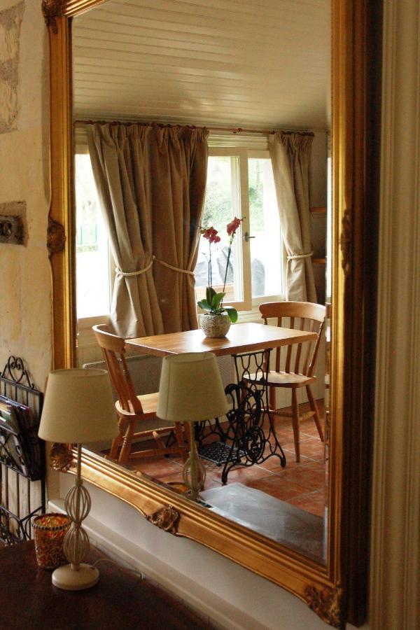 Bed and Breakfast Le Logis Du Pressoir Chambre D'Hotes Bed & Breakfast In Beautiful 18Th Century Estate In The Heart Of The Loire Valley With Heated Pool And Extensive Grounds Les Bois-d'Anjou Экстерьер фото